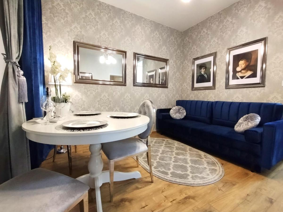Prymasa Tysiaclecia 83A City Center Viev Sperate Bedroom By Perfect Apart 530 ワルシャワ エクステリア 写真