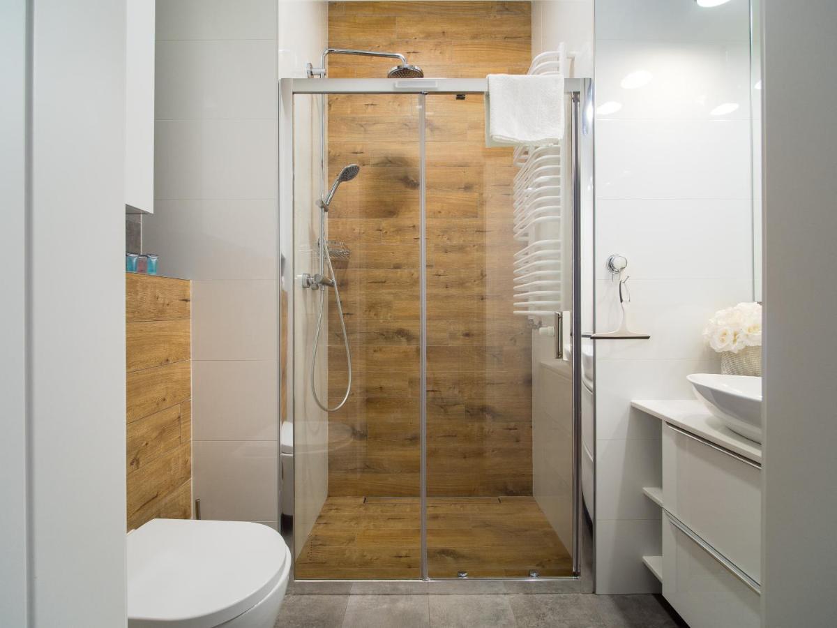 Prymasa Tysiaclecia 83A City Center Viev Sperate Bedroom By Perfect Apart 530 ワルシャワ エクステリア 写真